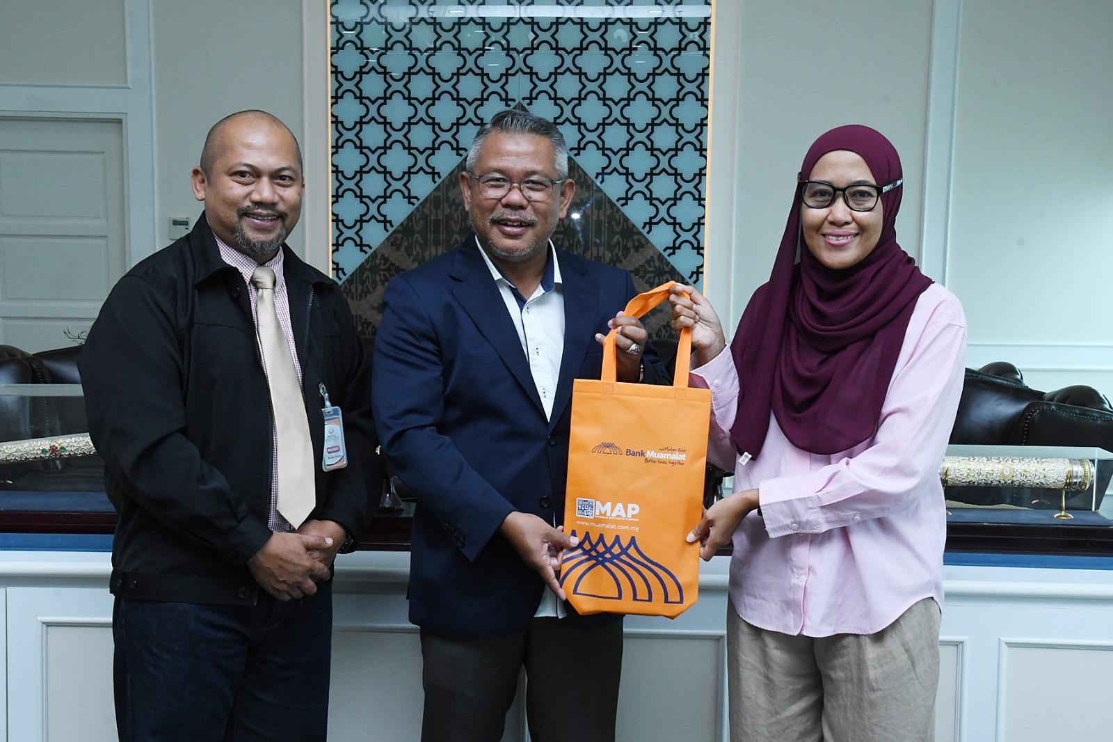 KUNJUNGAN HORMAT BANK MUAMALAT KE MBKT